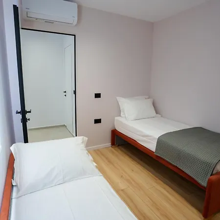 Ionian Premium * Sarandë