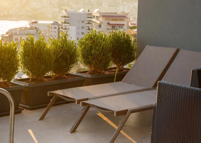 Ionian Premium * Sarandë