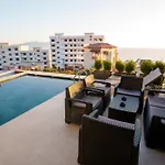 Ionian Premium Willa